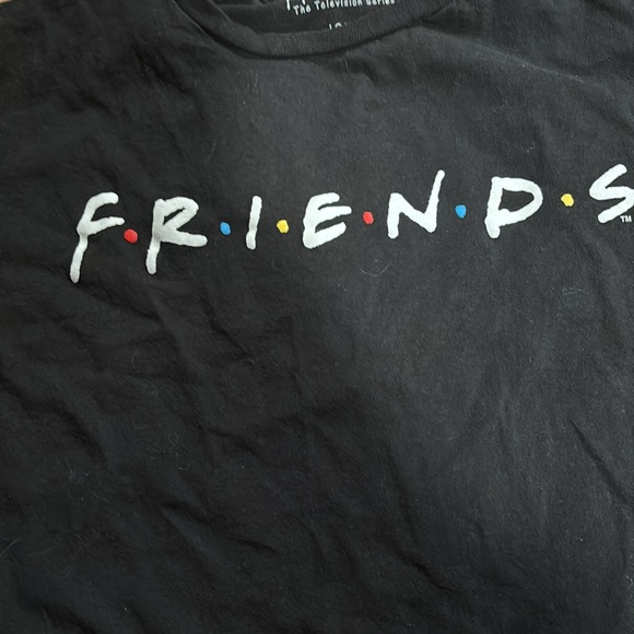 Friends TV show black short sleeve large T-Shirtrt - Picture 3 of 5